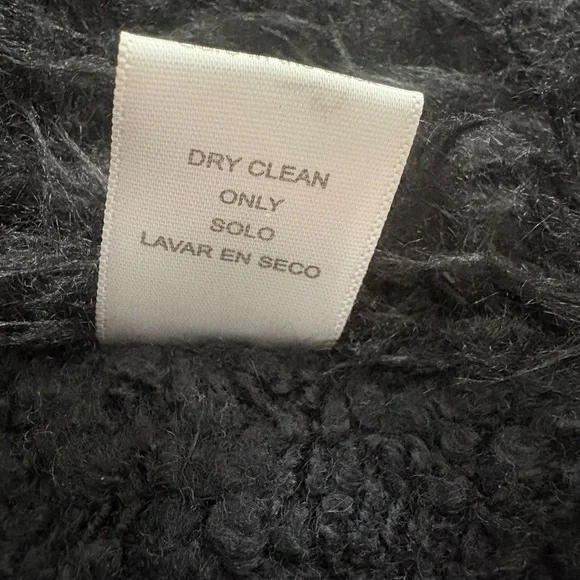 Medium Love Tree Black Teddy Sherpa Open Front Faux Fur Vest - Picture 12 of 12